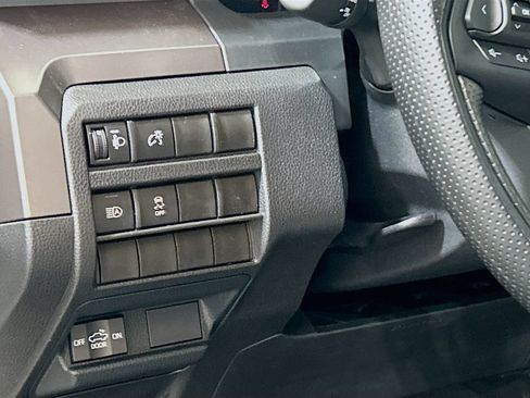 New 2026 Toyota Tacoma SR5 AWD/4WD image 11