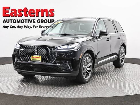 Used 2025 Lincoln Aviator Reserve w/ Illumination Package AWD/4WD image 1