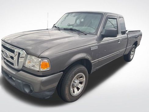 Used 2011 Ford Ranger XLT image 9