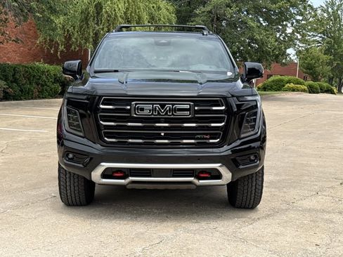 New 2026 GMC Yukon XL AT4 Ultimate w/ LPO, Floor Liner Package AWD/4WD image 16