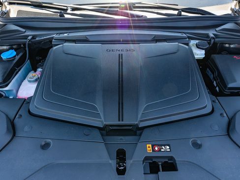 New 2026 Genesis GV60 RWD image 12