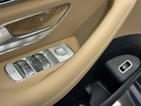 New 2026 Mercedes-Benz GLE 450 4MATIC image 13