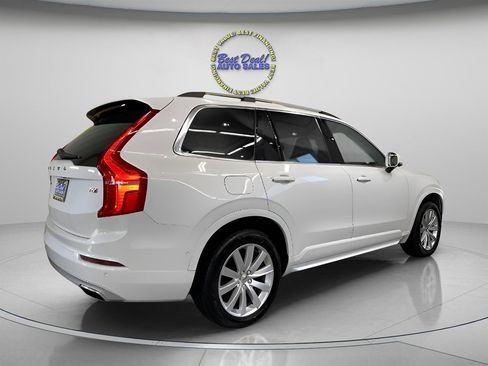 Used 2017 Volvo XC90 T6 Momentum w/ Vision Package AWD/4WD image 6