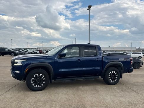 Used 2022 Nissan Frontier PRO-4X AWD/4WD image 11