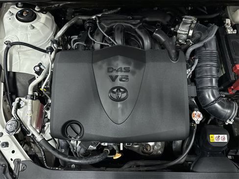 Used 2020 Toyota Camry TRD image 12