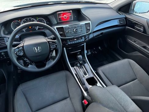 Used 2016 Honda Accord LX image 12