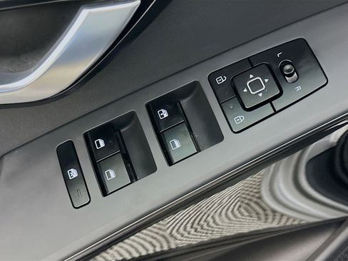 Used 2024 Kia Niro Wind image 15