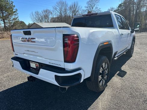 New 2026 GMC Sierra 2500 Denali w/ Denali Reserve Package AWD/4WD image 6