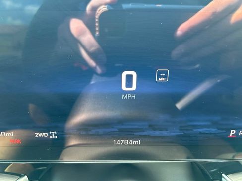 Certified 2025 Chevrolet Tahoe Z71 w/ Comfort Package AWD/4WD image 29