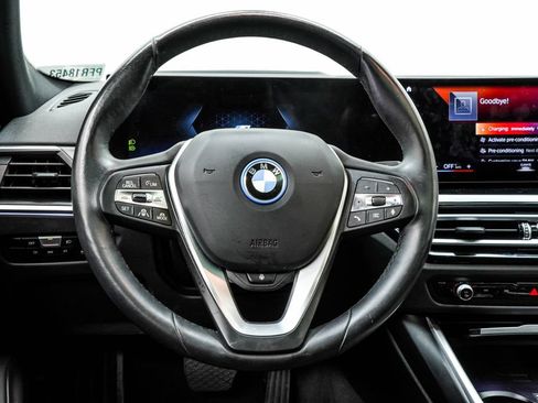 Used 2023 BMW i4 eDrive40 RWD image 23