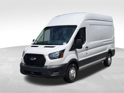 Used 2025 Ford Transit 250 148 High Roof AWD image 16