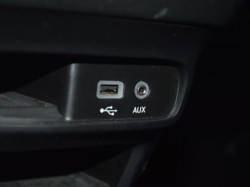 Used 2020 Chrysler Pacifica Limited image 21