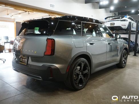 Used 2025 MINI Cooper Countryman SE AWD/4WD image 4