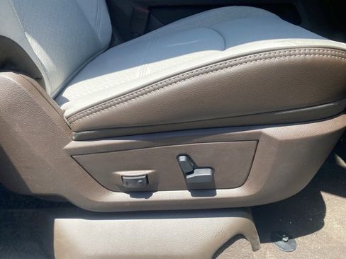 New 2025 RAM 2500 Laramie image 30