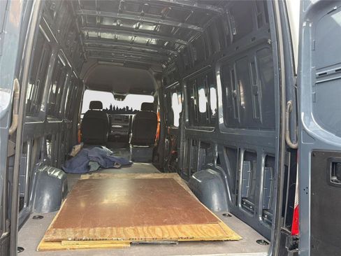 Used 2021 Mercedes-Benz Sprinter 2500 image 18