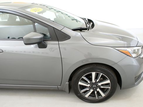 Used 2025 Nissan Versa SV w/ Trunk Package FWD image 11