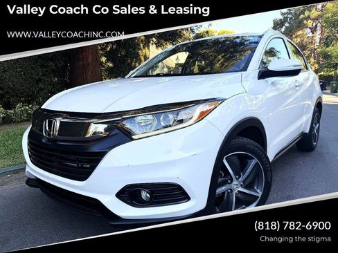 Used 2021 Honda HR-V EX image 1