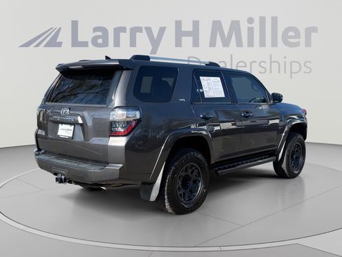 Used 2021 Toyota 4Runner SR5 Premium AWD/4WD image 8