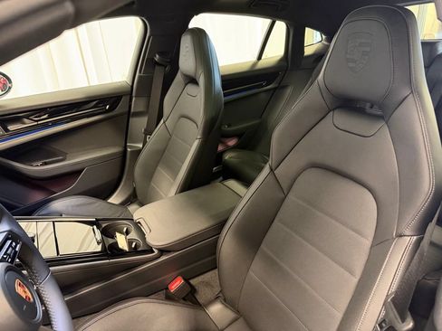 Certified 2026 Porsche Panamera 4 AWD/4WD image 5