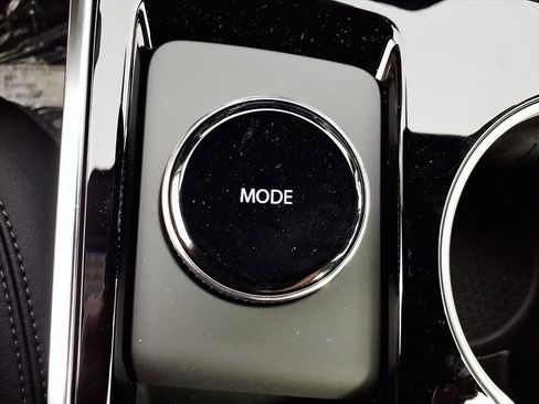 New 2026 Chevrolet Equinox LT w/ Convenience Package II image 12