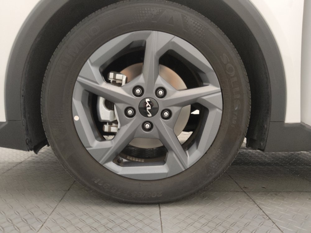 Used 2025 Kia K4 FWD image 31