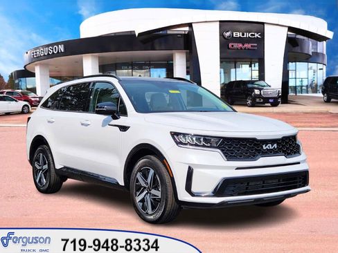 Used 2023 Kia Sorento S w/ Panoramic Sunroof Package image 1