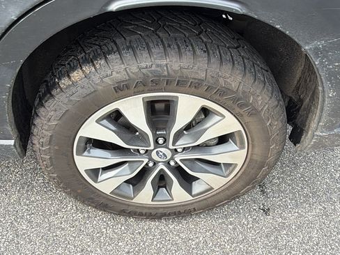 Used 2024 Subaru Outback Limited AWD/4WD image 12