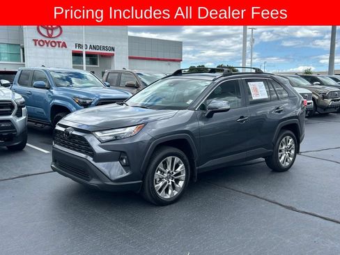 Used 2025 Toyota RAV4 XLE Premium w/ Weather Package FWD image 1