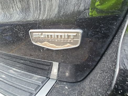 Used 2015 Jeep Grand Cherokee Summit w/ Platinum Series Group image 14