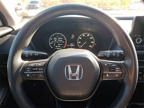 Used 2025 Honda HR-V LX image 17