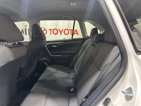 Used 2024 Toyota RAV4 XLE image 19