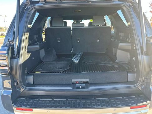 Used 2025 Toyota 4Runner Trailhunter image 27
