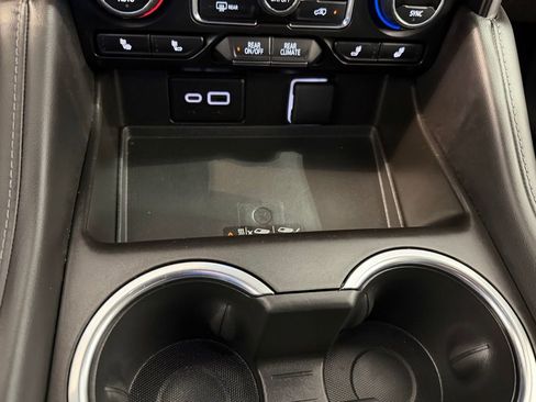 Used 2024 Chevrolet Tahoe LT image 16