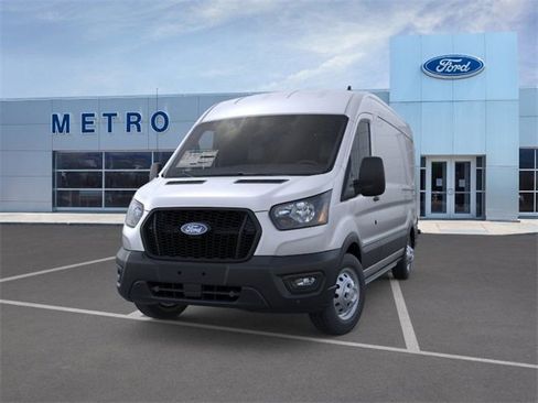 New 2026 Ford Transit 250 148 Medium Roof Extended AWD image 3