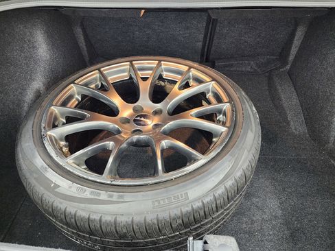 Used 2018 Dodge Challenger SRT Hellcat image 27