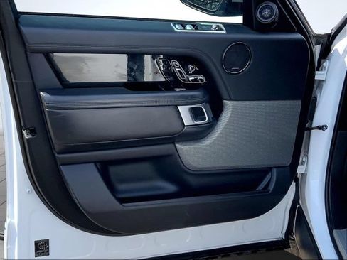 Used 2018 Land Rover Range Rover HSE AWD/4WD image 26