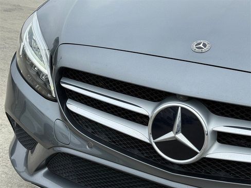 Used 2020 Mercedes-Benz C 300 Sedan image 4