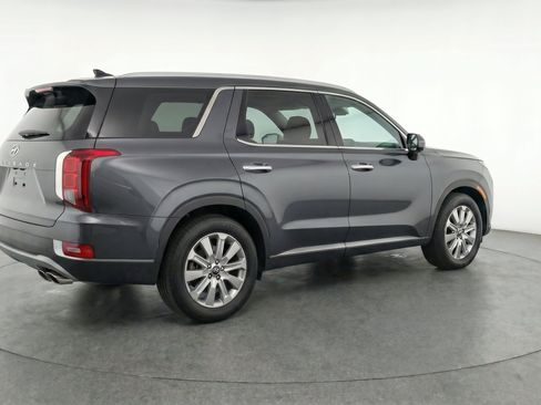 Used 2025 Hyundai Palisade SEL FWD image 9