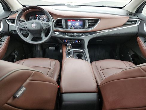 Used 2020 Buick Enclave Avenir w/ Avenir Technology Package image 11