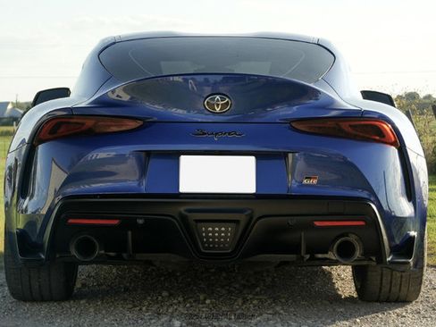 Used 2024 Toyota Supra Premium w/ Driver Assist Package RWD image 7