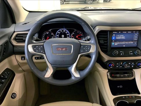Used 2021 GMC Acadia Denali w/ Denali Ultimate Package image 5