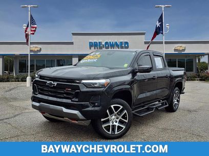 Used 2023 Chevrolet Colorado Z71 w/ Z71 Convenience Package 2