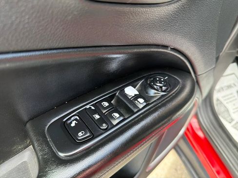 Used 2018 Jeep Compass Latitude AWD/4WD image 15