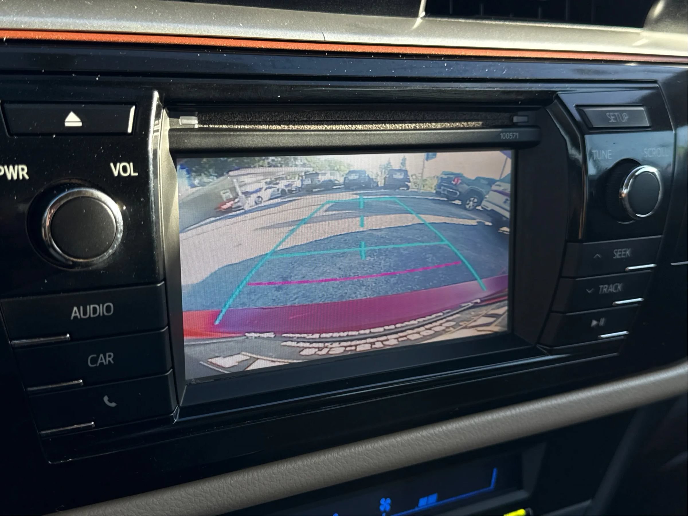 Used 2016 Toyota Corolla LE FWD image 25