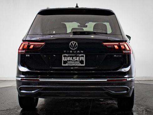 Used 2022 Volkswagen Tiguan SE image 7