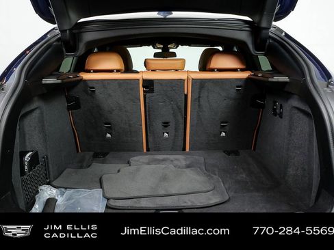 Used 2023 BMW X4 xDrive30i w/ M Sport Package image 32