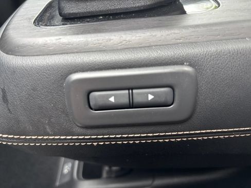 Used 2023 Nissan Ariya FWD image 34