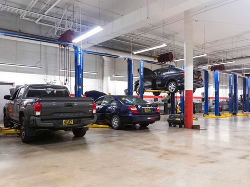 Certified 2019 Toyota Camry XSE image 38