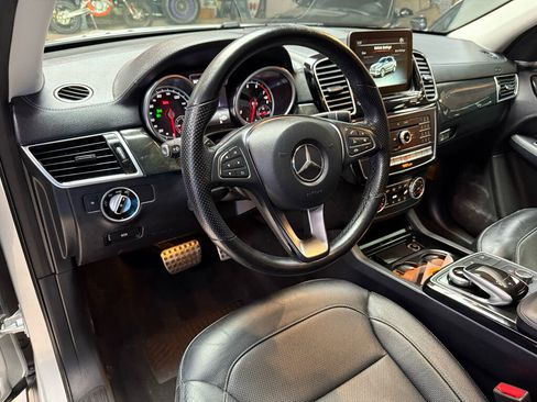 Used 2016 Mercedes-Benz GLE 400 4MATIC image 9