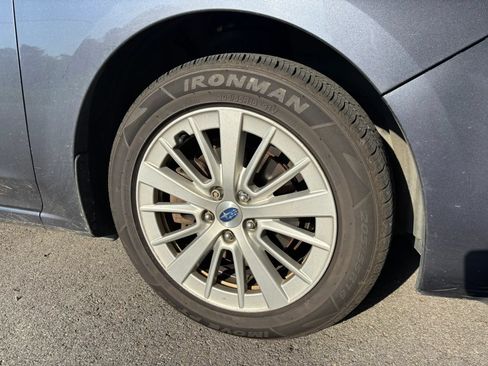 Used 2017 Subaru Impreza 2.0i Premium AWD/4WD image 7